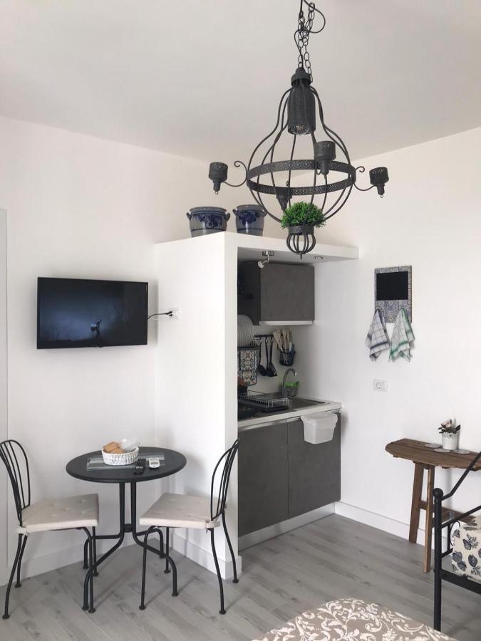 Casa Daflanna In Salento - Libeccio Leilighet Punta Prosciutto Eksteriør bilde